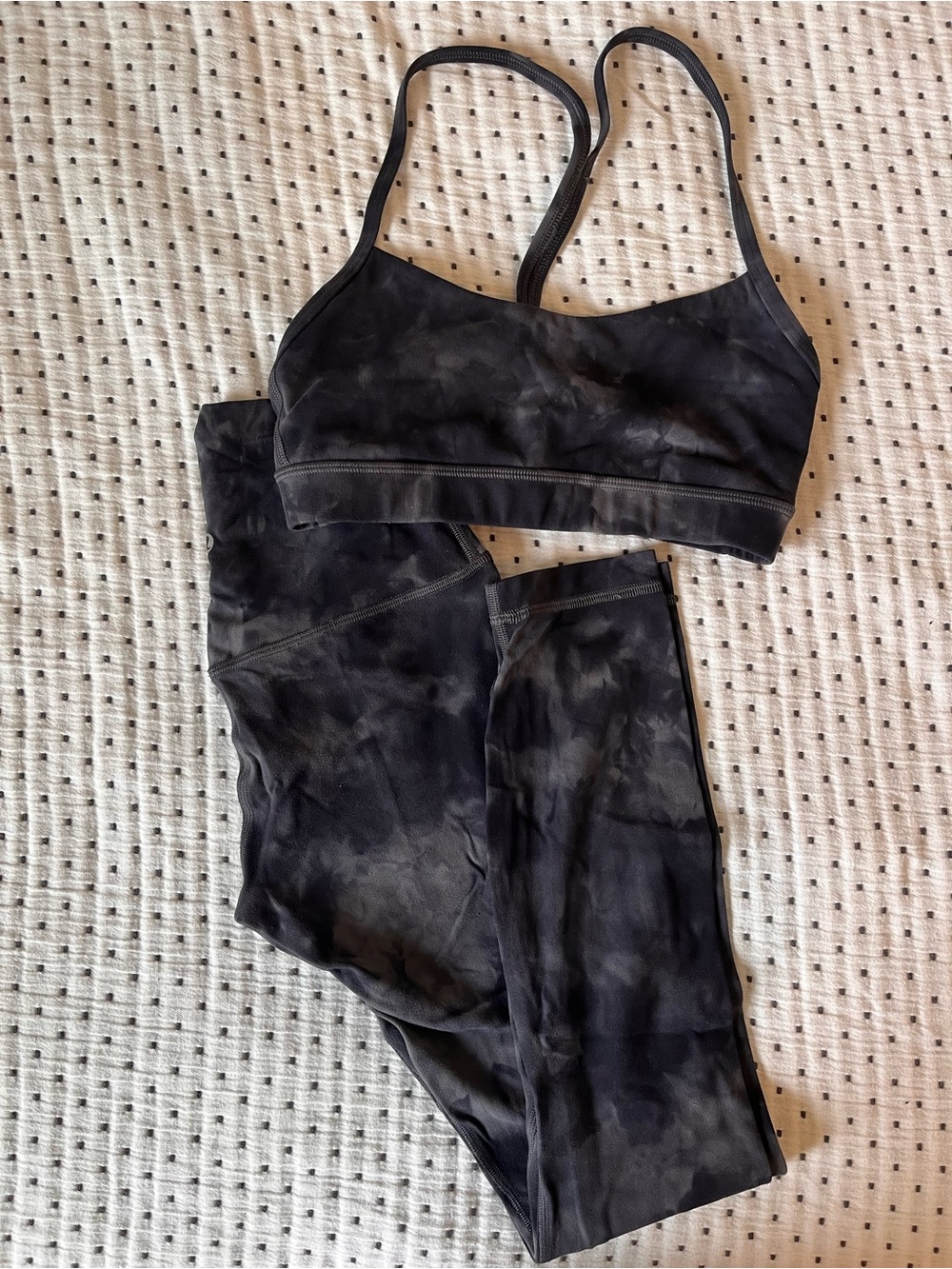 Lululemon diamond dye align set